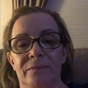 Meet your Posher, Debra